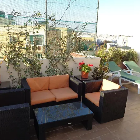 Lägenhet Lovely Penthouse With Private Sun Terrace