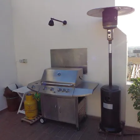 Lovely Penthouse With Private Sun Terrace