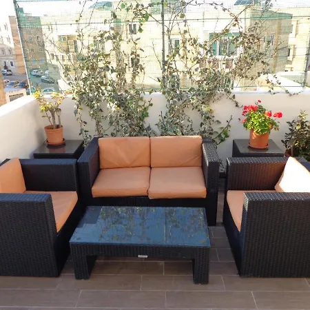 Lovely Penthouse With Private Sun Terrace Lägenhet Ta Xbiex