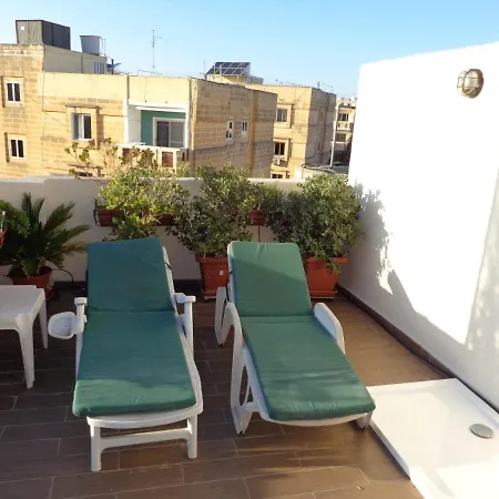 Lovely Penthouse With Private Sun Terrace