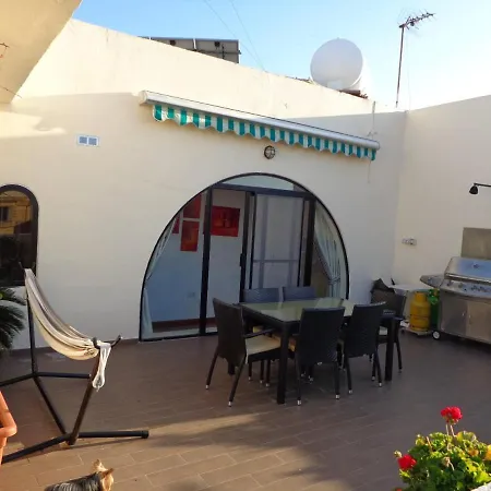 Lägenhet Lovely Penthouse With Private Sun Terrace *