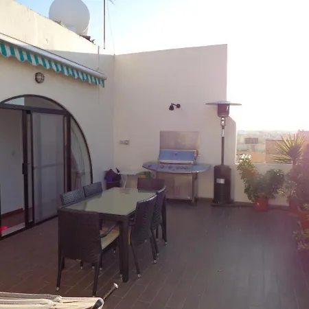 Lägenhet Lovely Penthouse With Private Sun Terrace *